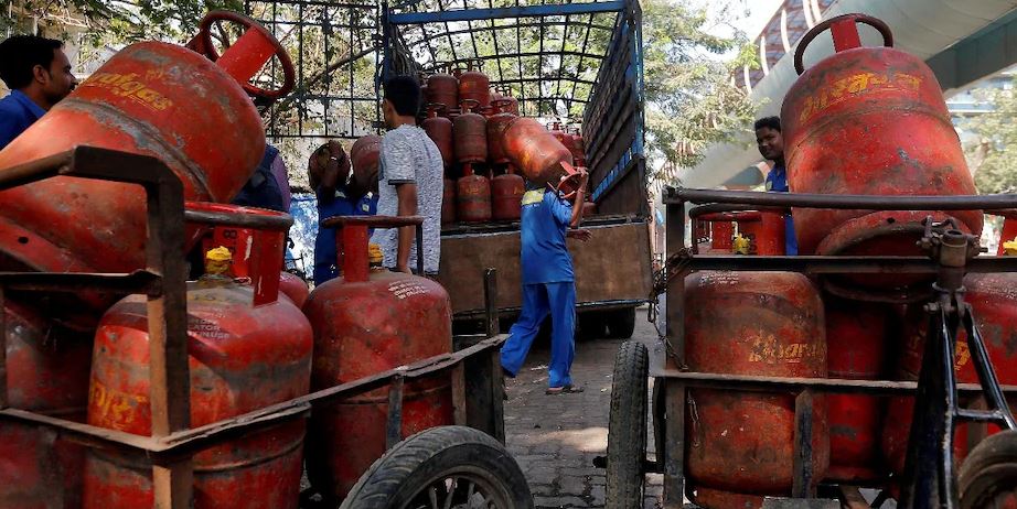 भारतमा एलपी ग्यास सिलिन्डरको मूल्य वृद्धि
